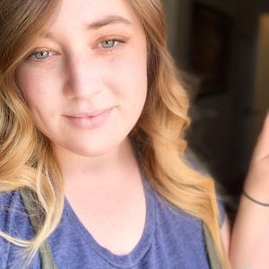 Meet your Posher, Jenise